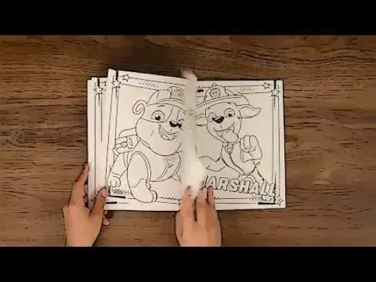 Patrula Catelusilor. Culori vesele