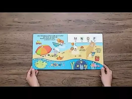 Prima mea carte cu ferestruici. Primele cuvinte